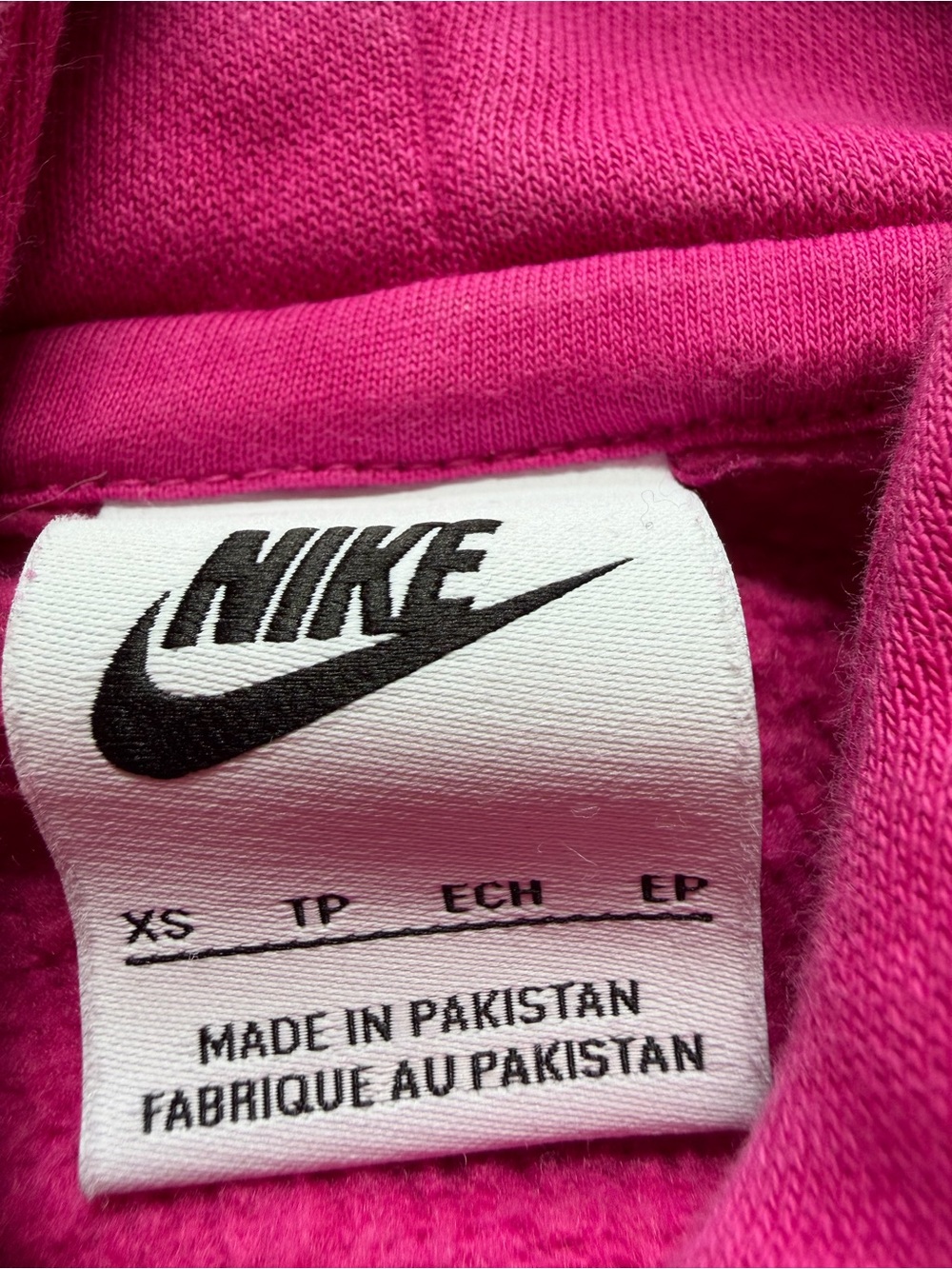 Nike Men's Crewneck Hoodie in Bright Magenta with White Swoosh - Picture 2 of 3
